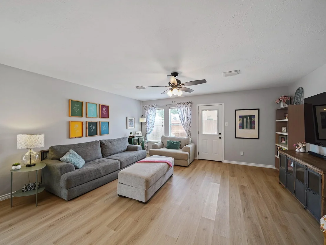 Photo of 7714 Thicket Trace Court