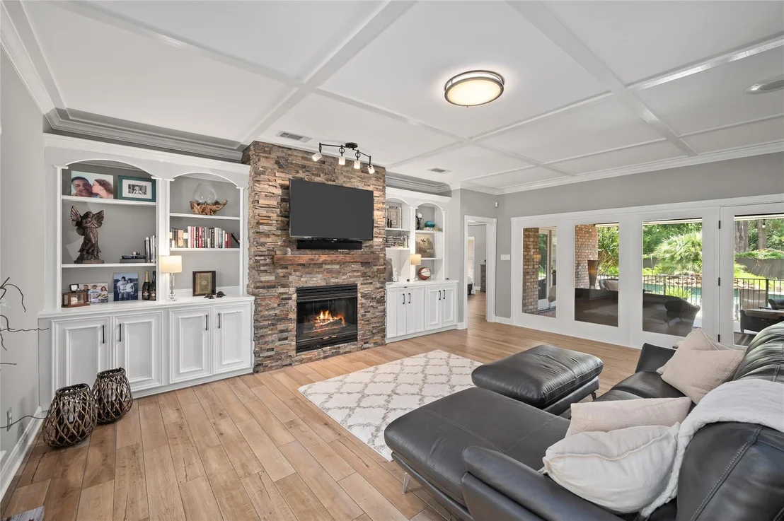 Photo of 2409 Taylor Lane