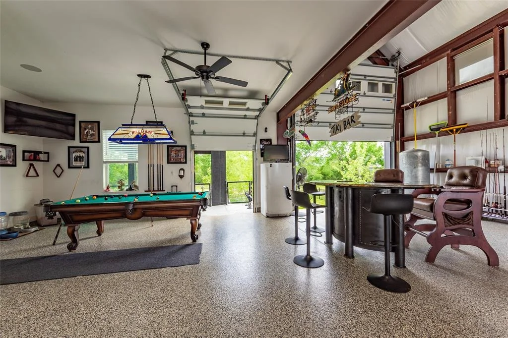 Photo of 5707 Windmill Lane