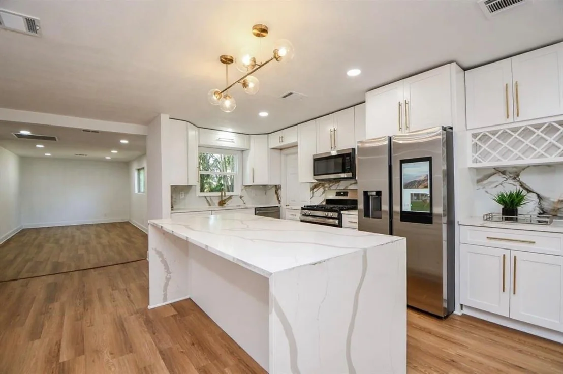 Photo of 6834 Saint Augustine Street