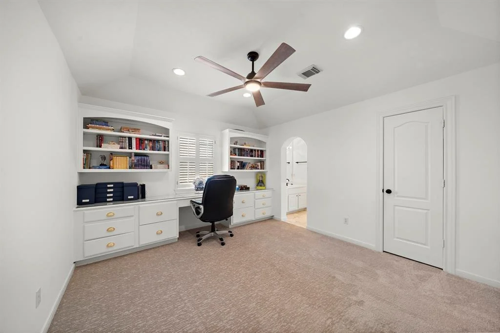 Photo of 5203 Cedar Bend Creek