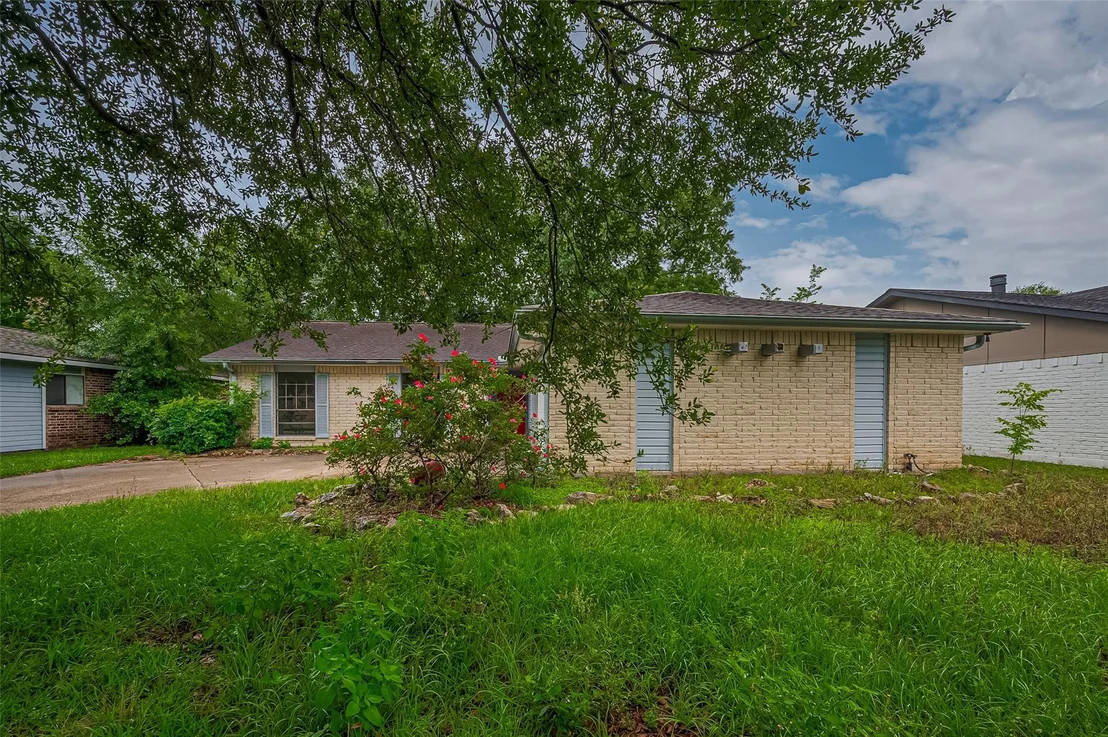 Photo of 4011 Cypressdale Drive