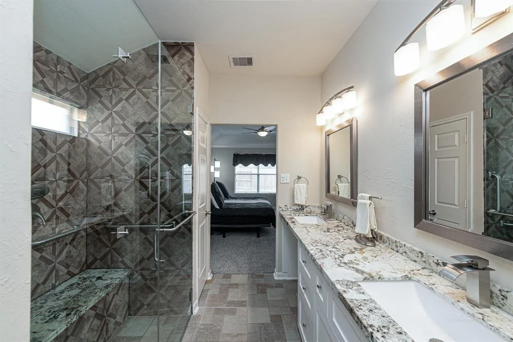 Photo of 522 Arbor Green Lane