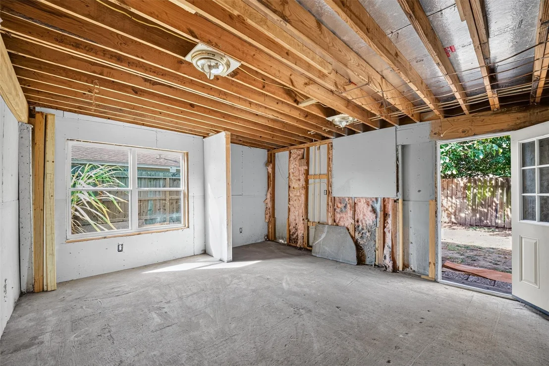Photo of 7003 Sandswept Lane