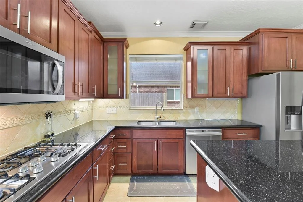 Photo of 18818 Forest Elms Drive