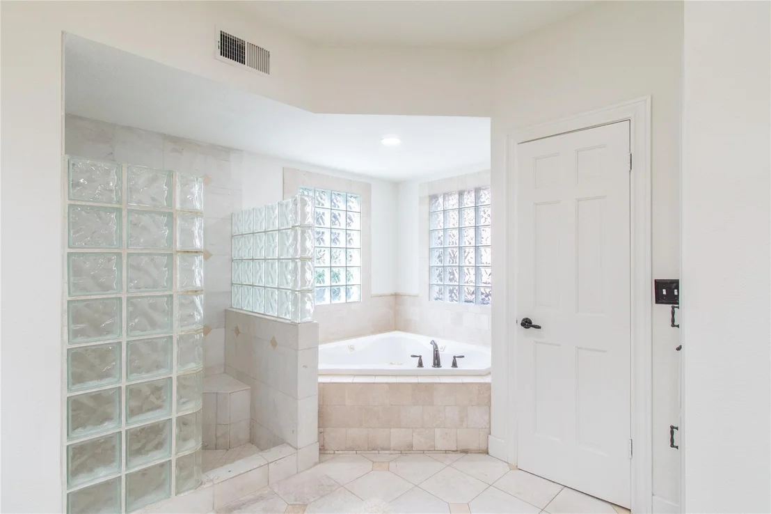 Photo of 17511 Hidden Forest Circle