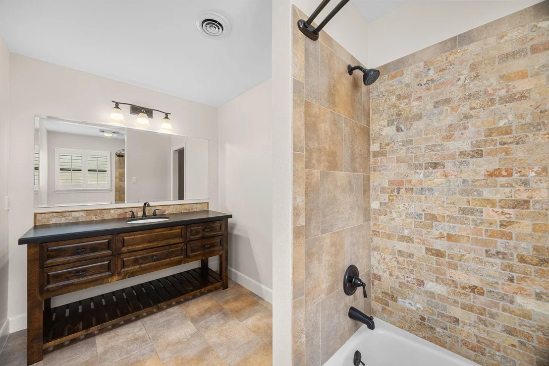 Photo of 6115 Bermuda Dunes Drive
