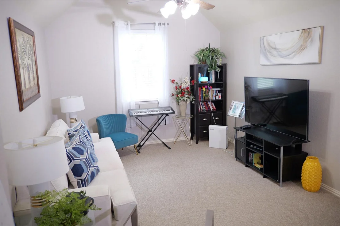 Photo of 3718 Sunset Manor Lane
