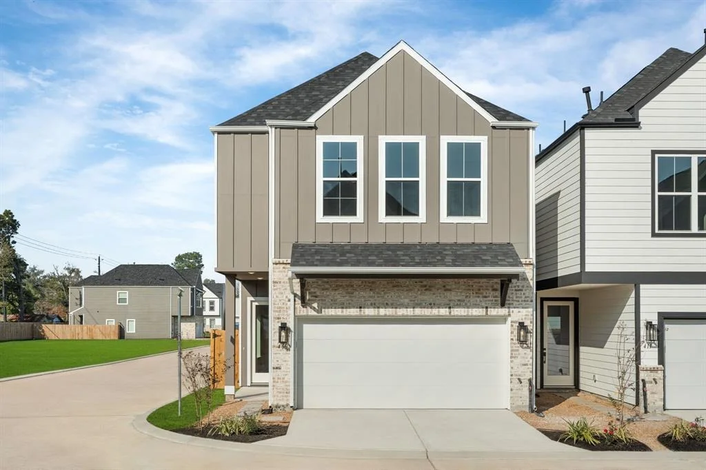 Photo of 409 Stonework Sage Lane