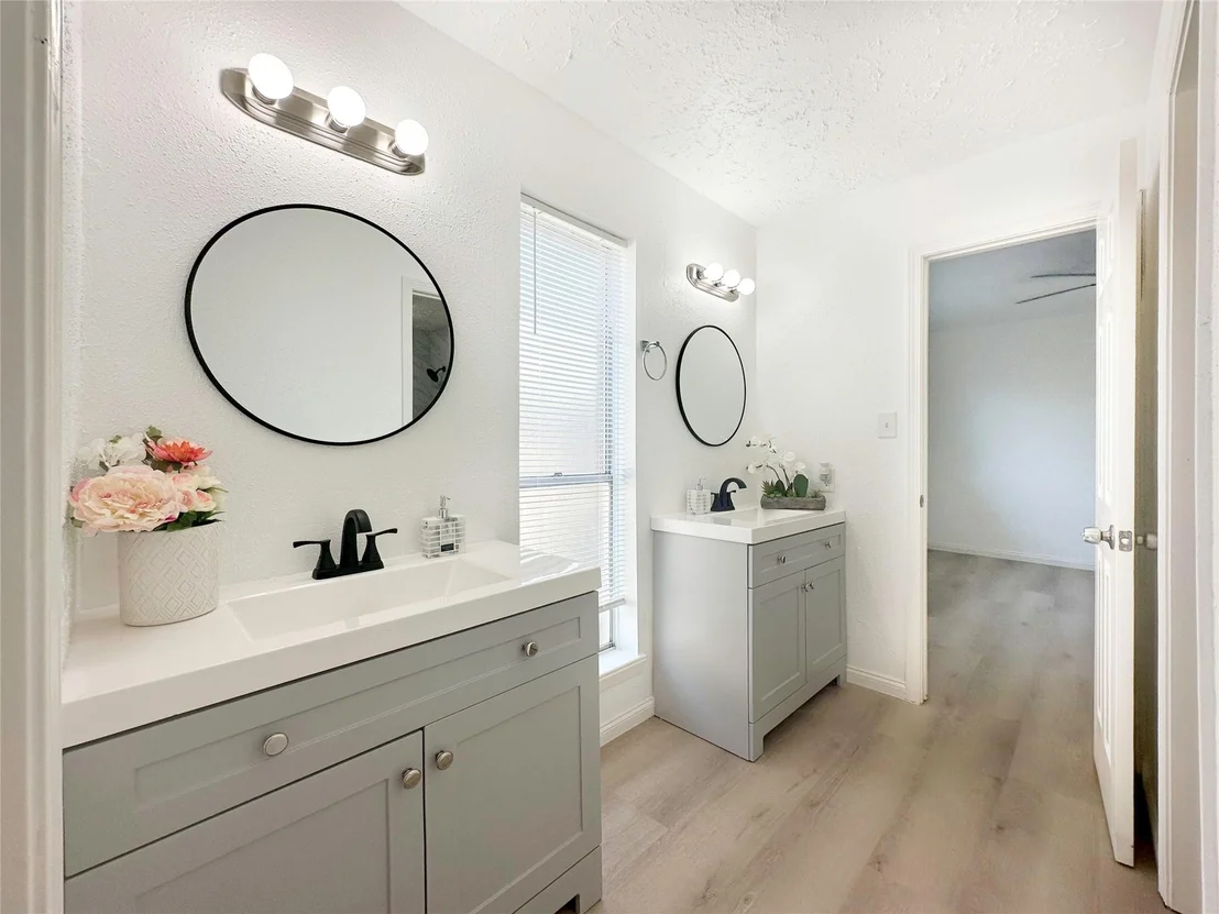 Photo of 9219 Benchley Drive