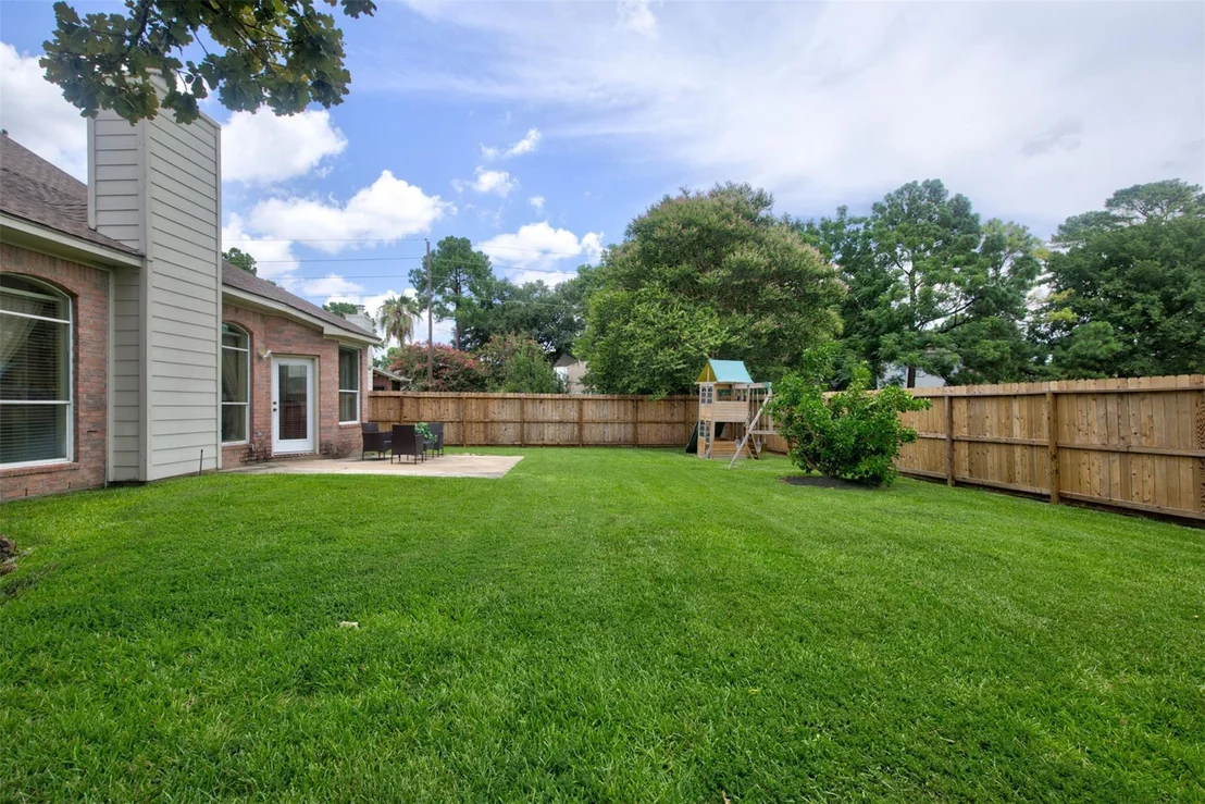 Photo of 12306 Millvan Drive