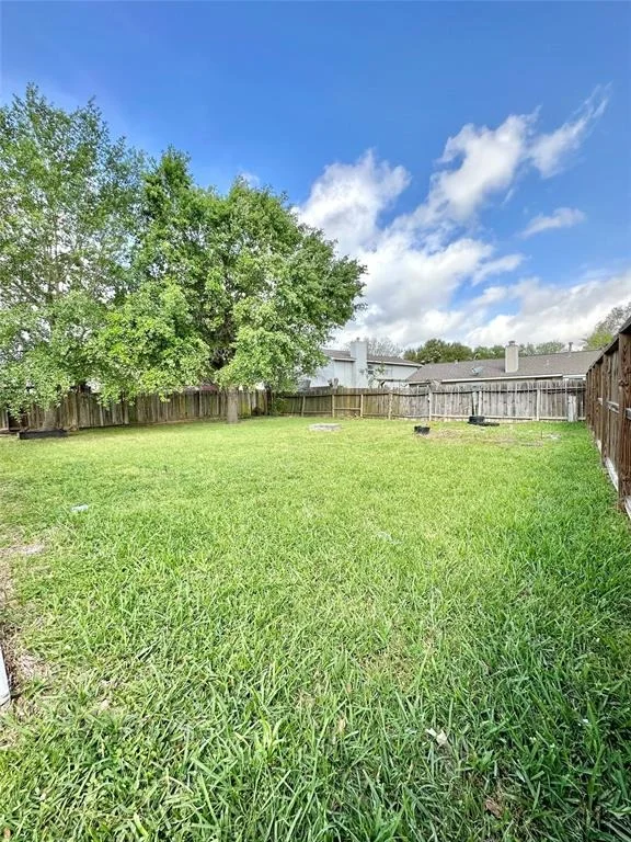 Photo of 5115 Summit Lodge Dr Drive