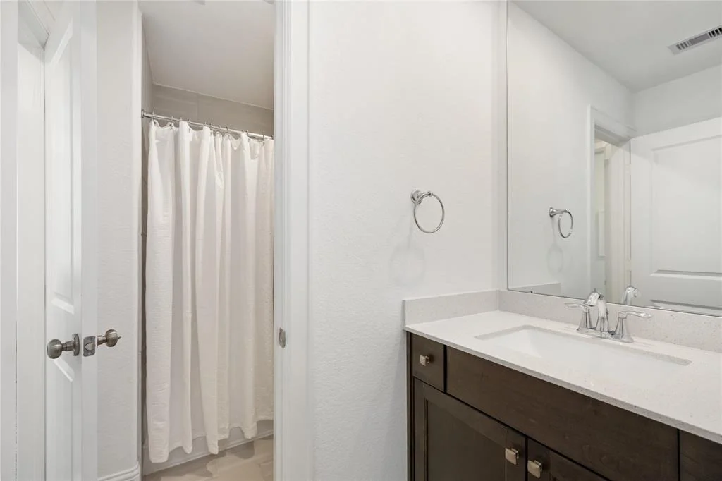 Photo of 814 Walnut Park Lane