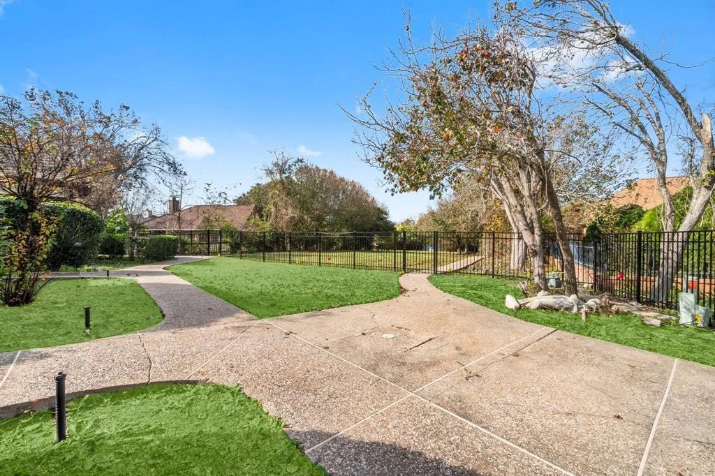 Photo of 242 Dawns Edge Drive