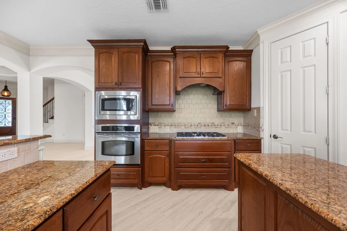 Photo of 11435 Legend Manor Drive