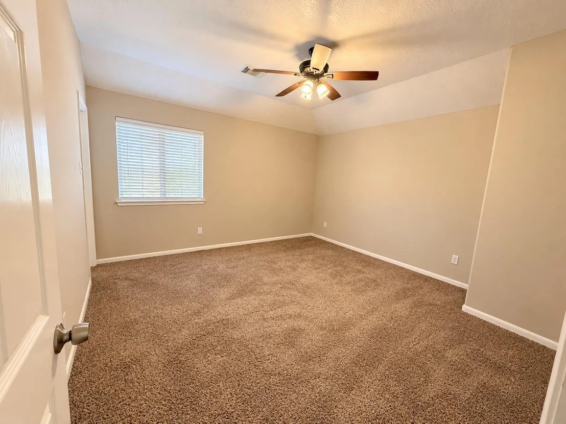 Photo of 9226 Edgeloch Drive