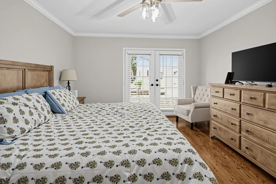 Photo of 1111 Timbergrove Lane