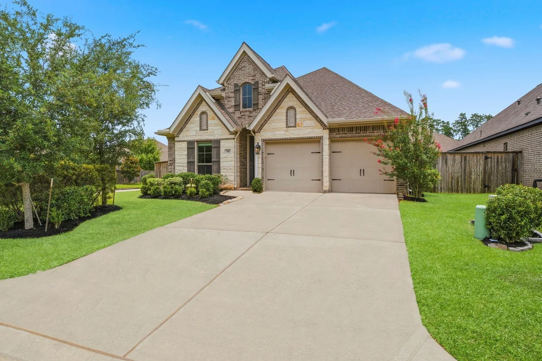 Photo of 118 Red Petal Way