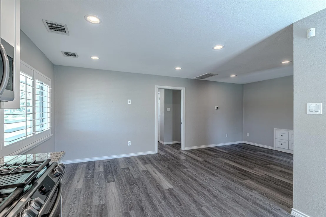 Photo of 17631 Huffmeister Road