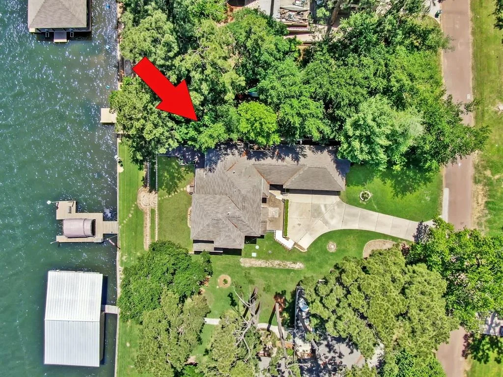 Photo of 15836 Malibu E