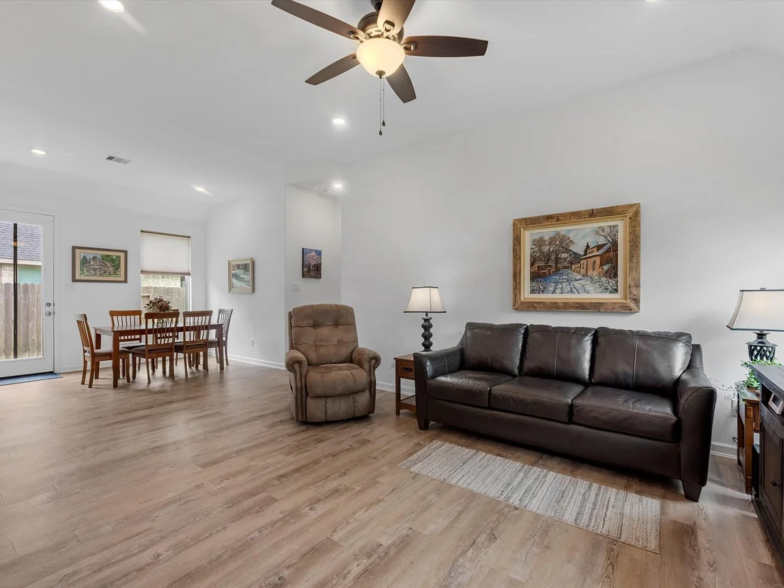 Photo of 35472 Woodtrace Circle