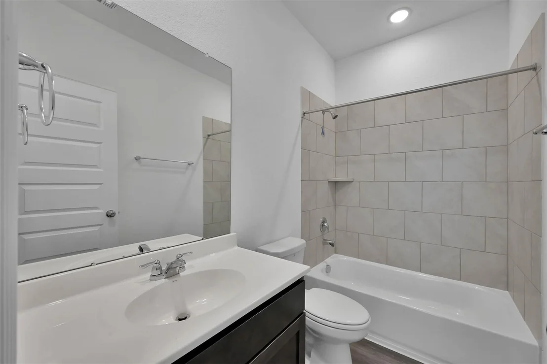 Photo of 16564 Moss Lane