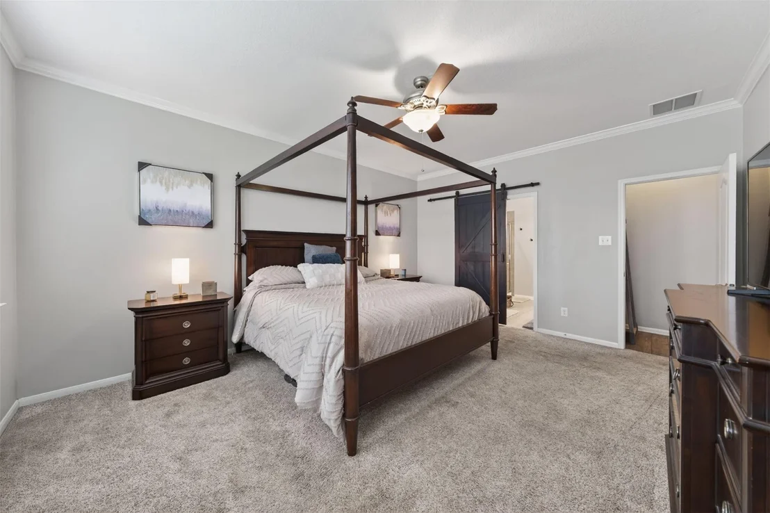 Photo of 21847 Mount Hunt Drive