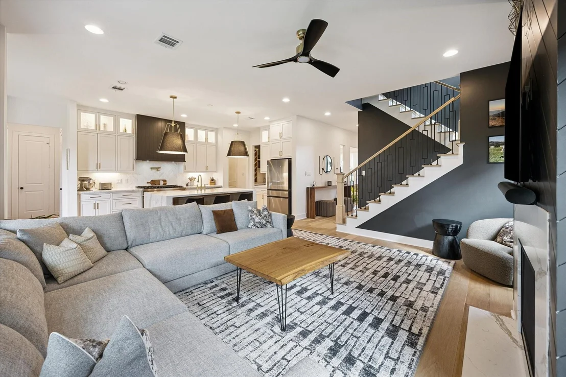 Photo of 1313 Thornton Road