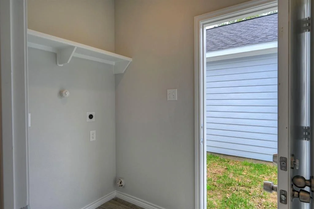 Photo of 9771 Blackgum Street
