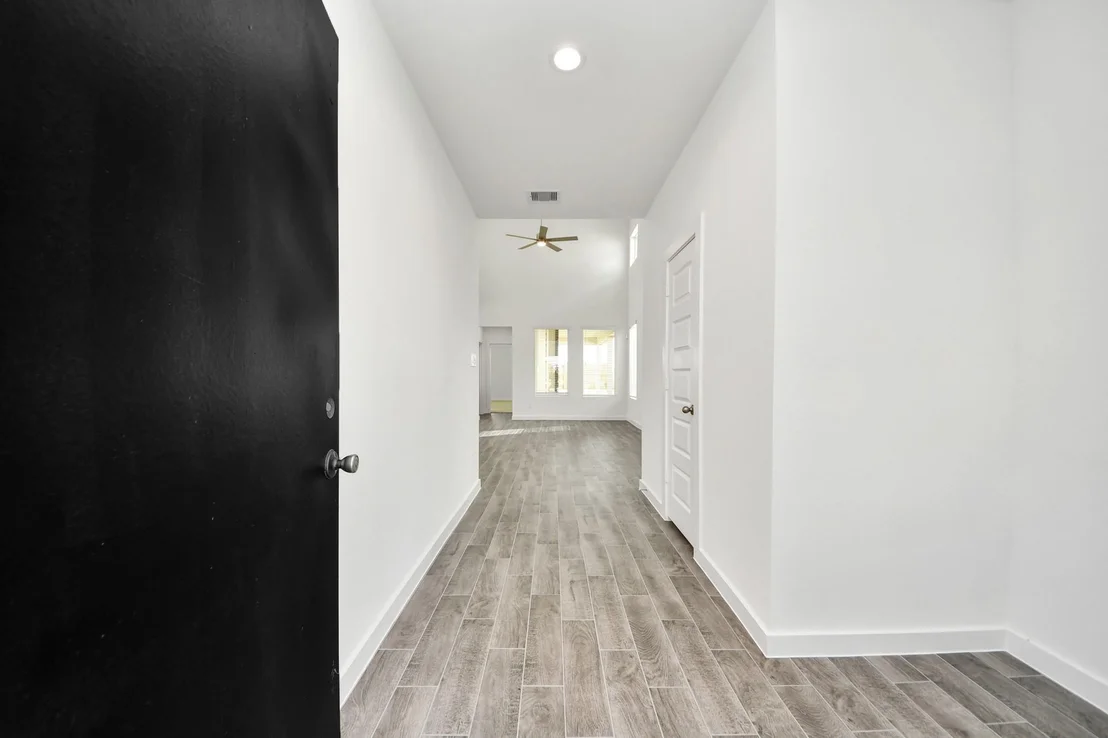 Photo of 5835 Madison Trail Drive