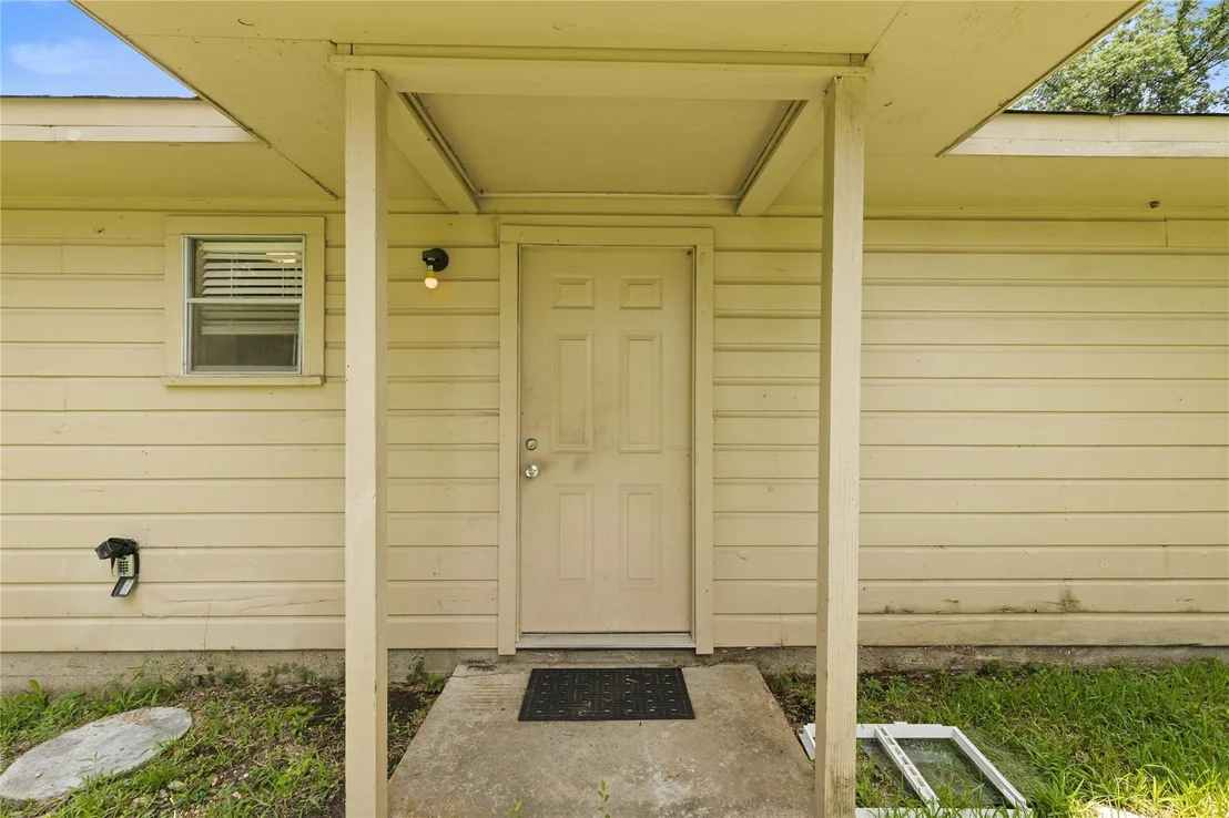 Photo of 10973 Longstreet Road
