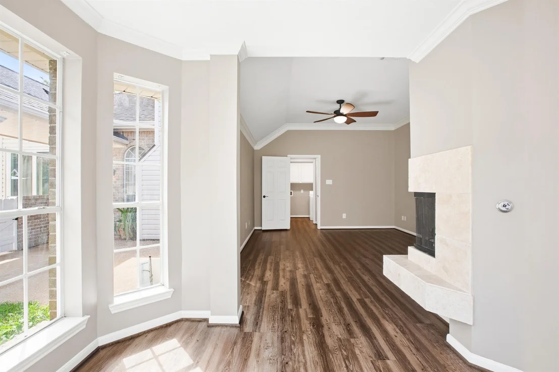 Photo of 1127 Glendale Drive