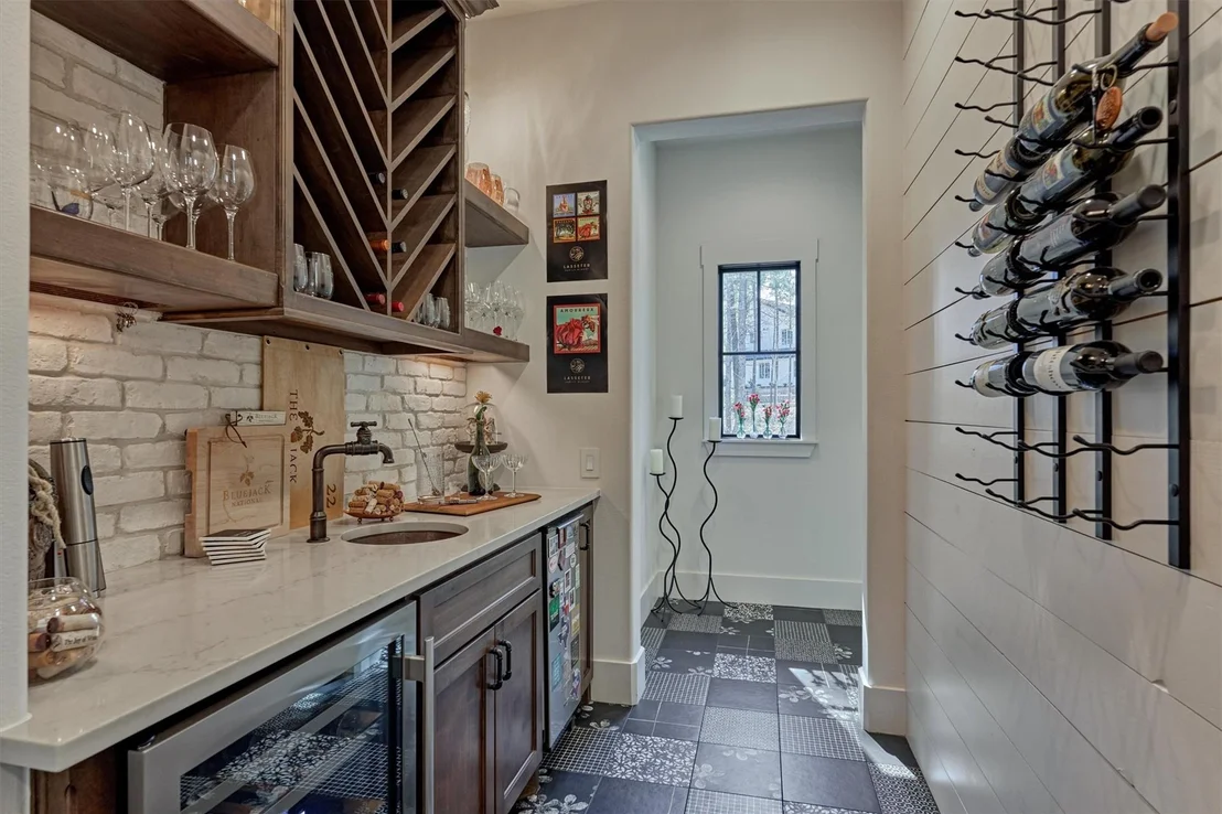 Photo of 4443 Lily Bean Road