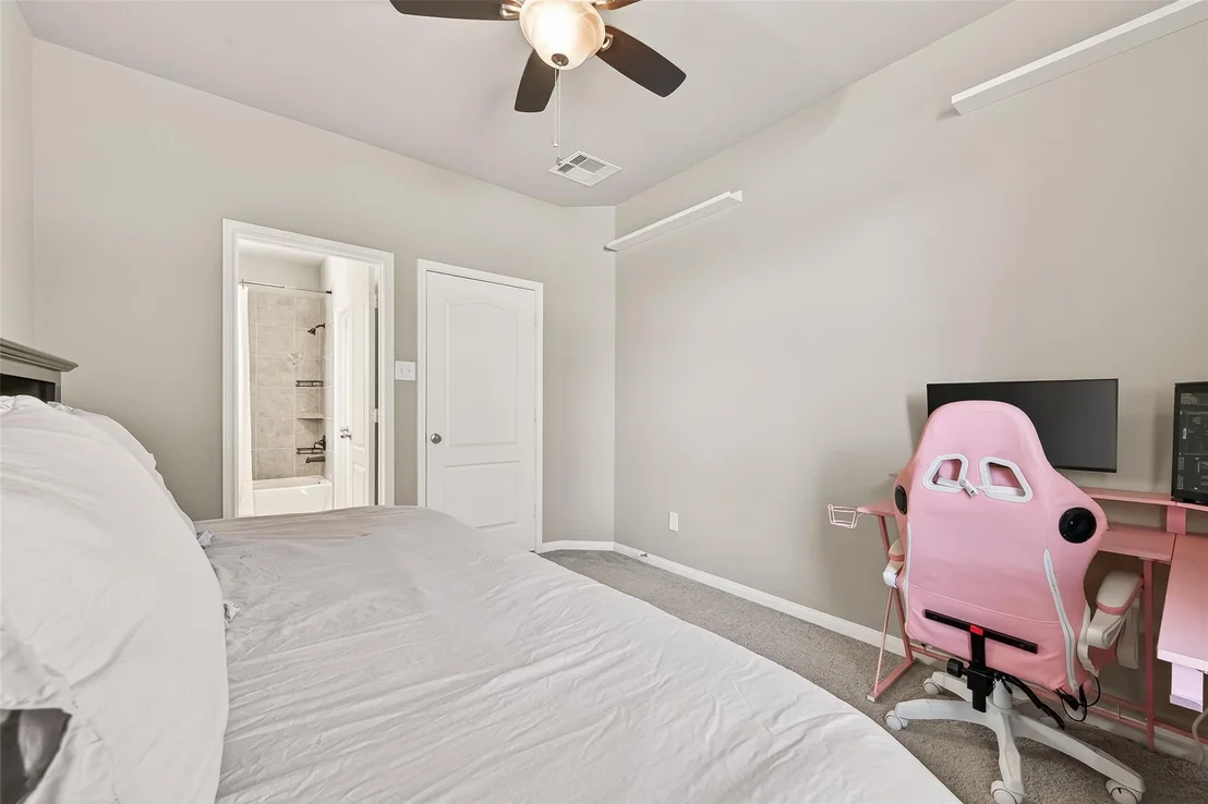 Photo of 22811 Wild Heather Drive