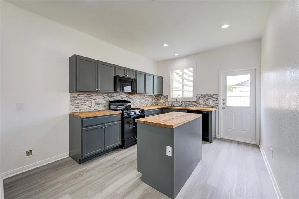 Photo of 6539 Dayridge Lane