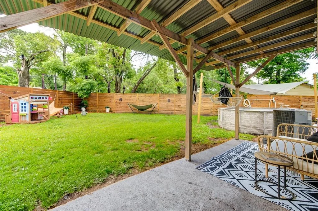 Photo of 2907 Cedar Drive