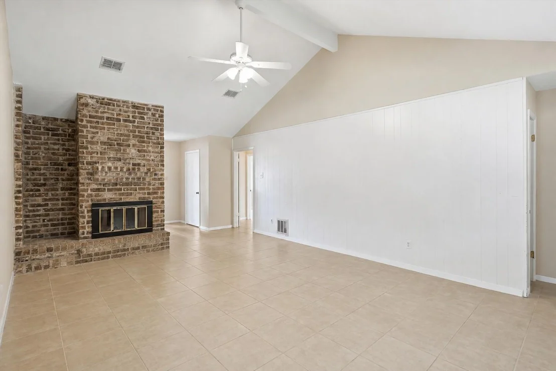 Photo of 5006 Whispering Falls Drive