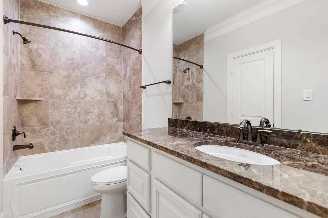 Photo of 262 Breezy Way