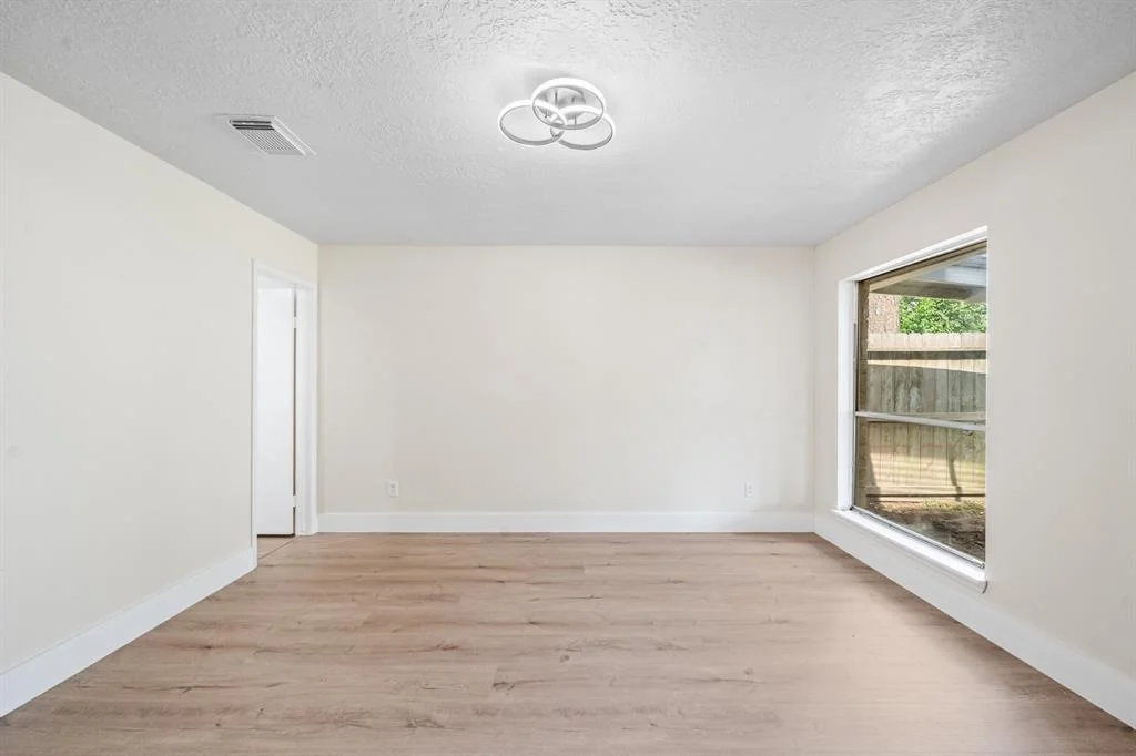Photo of 11115 Maple Rock Drive