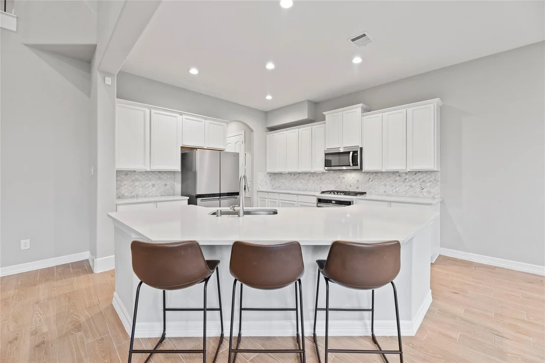 Photo of 2411 Jitterbug Lane
