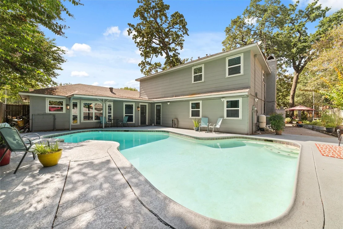 Photo of 10823 Dunbrook Drive