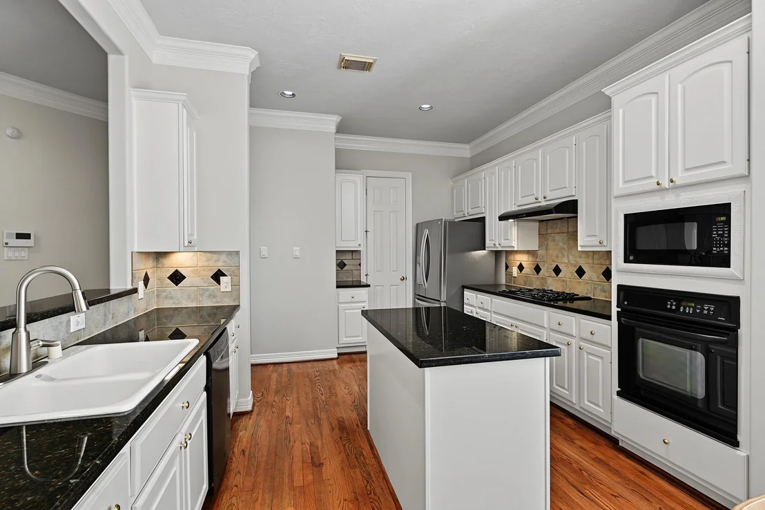 Photo of 3015 Avalon Terrace