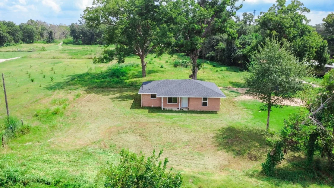 Photo of 251 Smilie Road