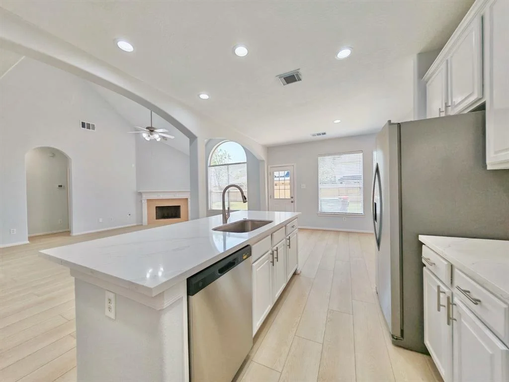 Photo of 5030 Shadow Breeze Lane