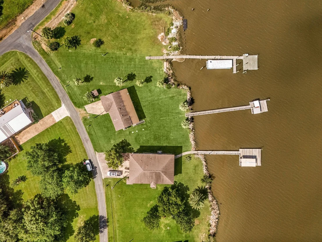 Photo of 8805 Harbour Drive