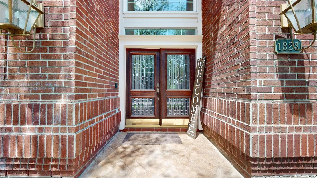 Photo of 1323 Hillside Forest Drive