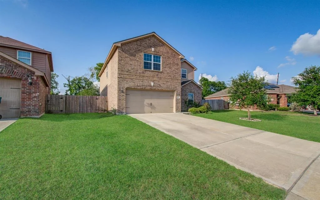 Photo of 1331 Diamond Drape Drive