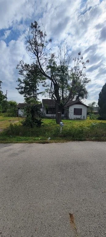 Photo of 10031 Comanche Lane