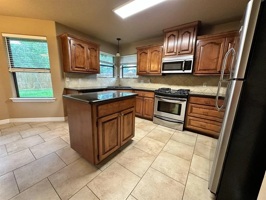 Photo of 1040 Cardinal Drive