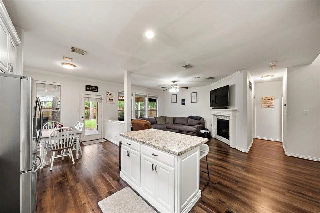 Photo of 15622 Clear Pointe Drive